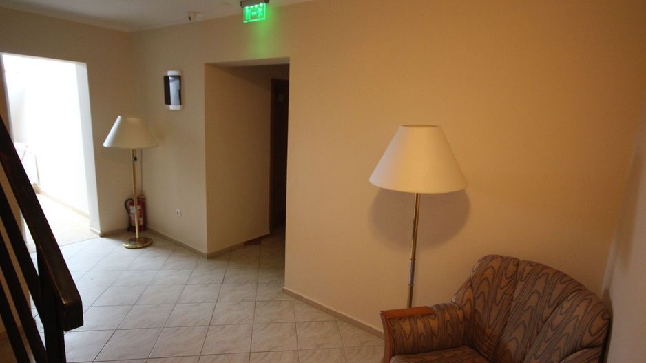 Vila  destinatie camin batrani - Poză 43
