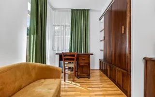 Casa pe 3 niveluri | Terasa cu priveliste | 3 parcari | Pozitie centrala - Poză 26