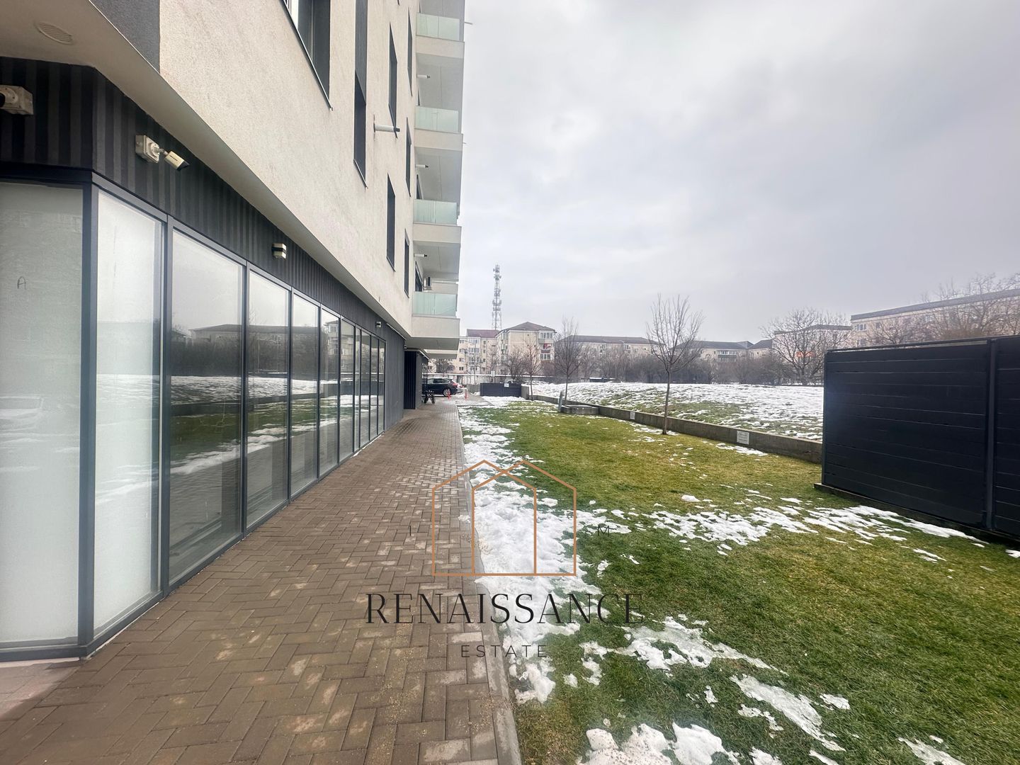 Spatiu Comercial Premium | 53mp Bloc Nou 2022 | Zona Lipovei - Poză 2