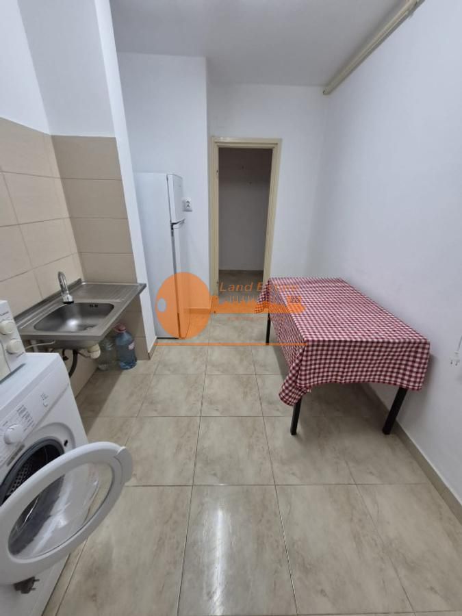 Apartament cu 2 camere in zona Apuslui - Bloc Reabilitat - Poză 3