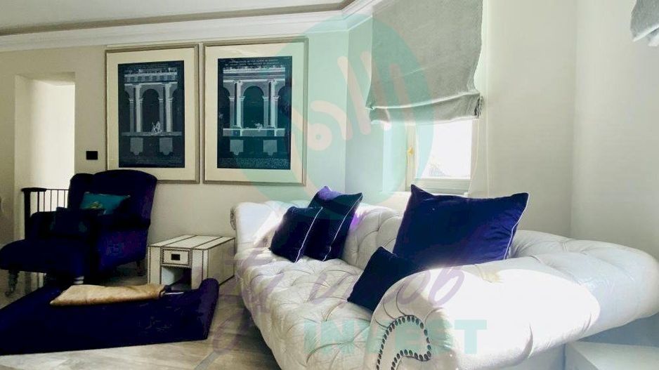 Vila complet renovata cu elemente decorative deosebite - Poză 11