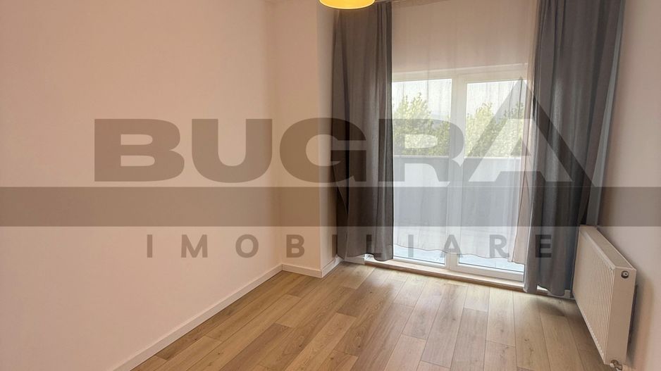 Apartament 3 camere, 60 mp, 2 parcari, terasa, zona Vivo - Poză 5