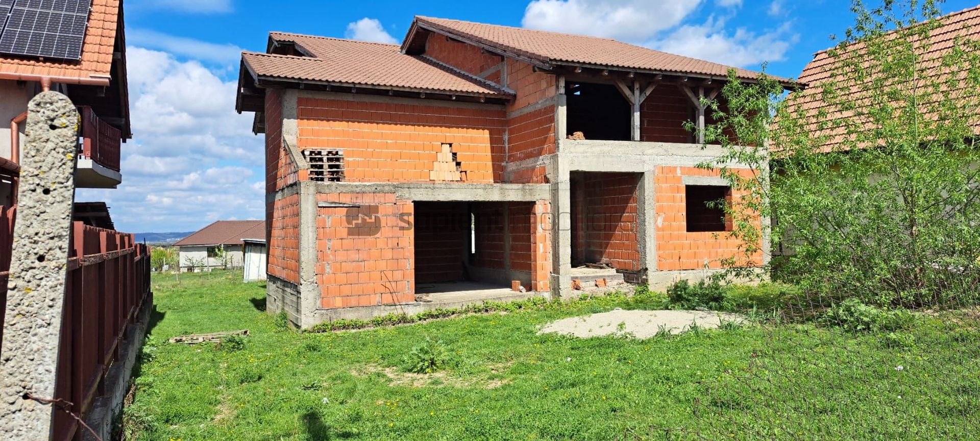 CASA IN SANMARTIN - Poză 4