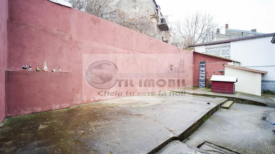 Monument Istoric de Vanzare – Pozitie Centrala Unica - Poză 3