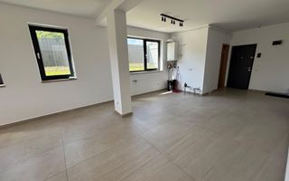 Apartament/spatiu comercial, Sânnicoara 80mp+curte exterioara 200mp, - Poză 6