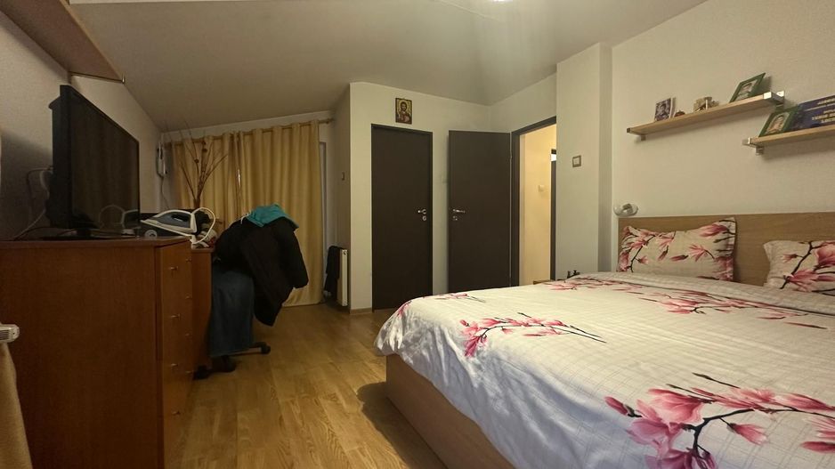 Casă individuală P+1E, construită în 2013–zonă liniștită, exclusiv de case - Poză 18