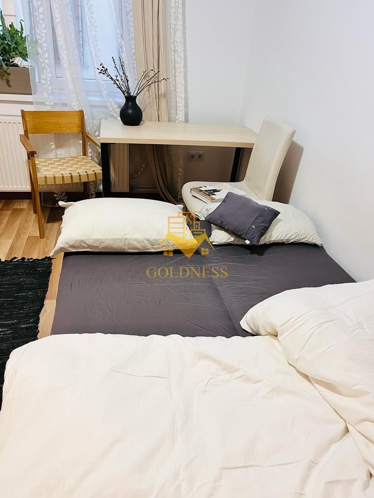 2 camere, decomandate, Ultracentral, I.C Bratianu Zona Blvd. Eroilor - Poză 2