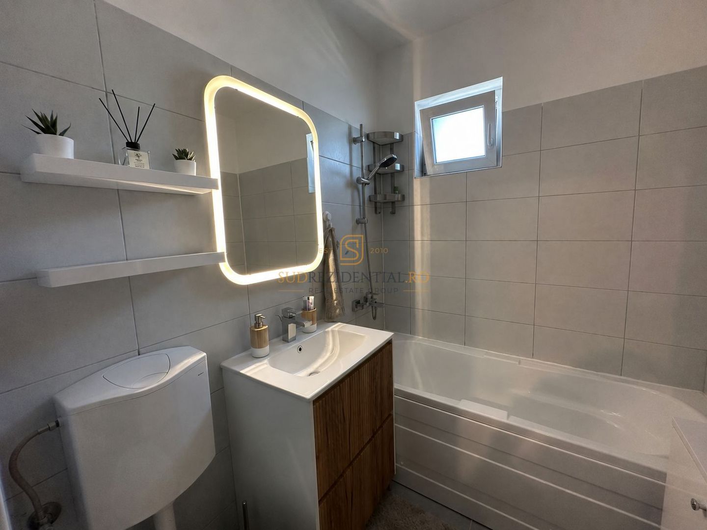 Apartament 2 camere,Pet Friendly, parcare inclusă- Str. Solstitiulului - Poză 9