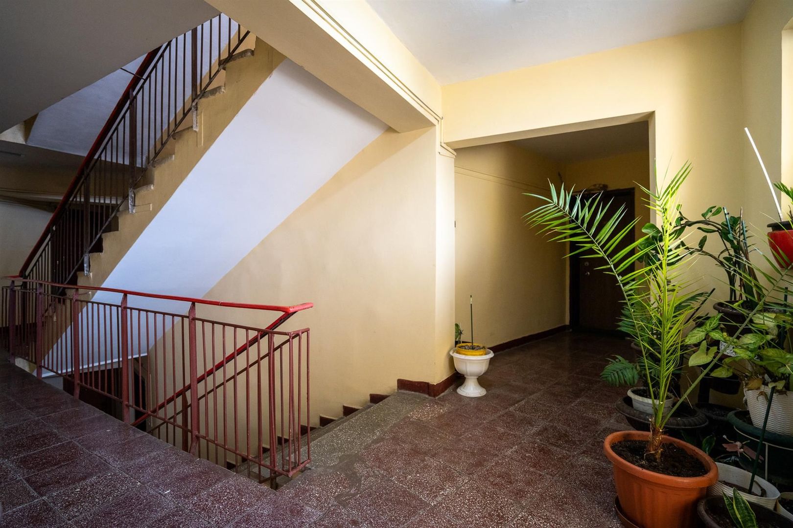 Apartament cu 4 camere decomandat tip U Dacia dubla orientare - Poză 9