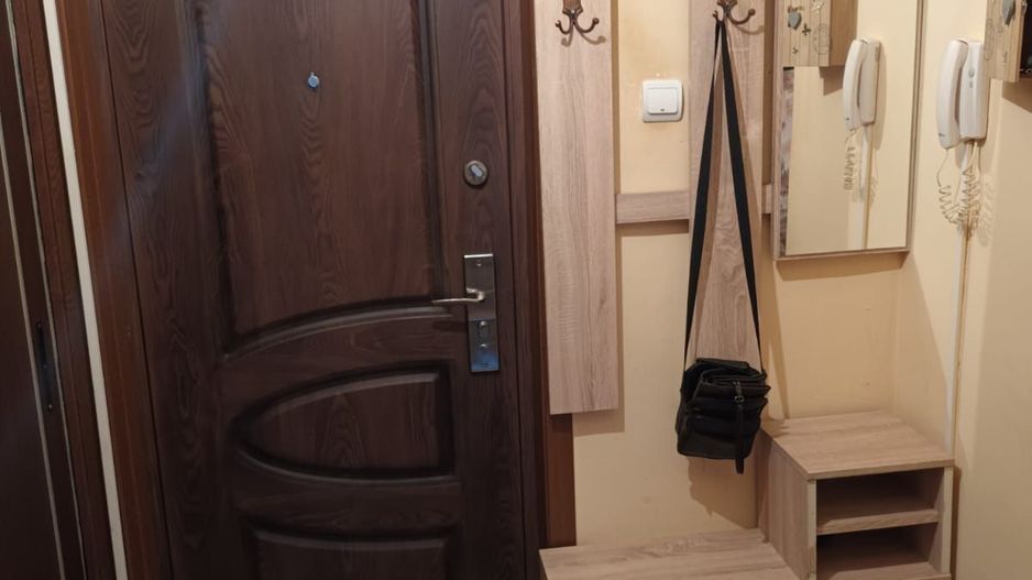 Ag EUROPA vinde ap 2 cam 68mp la etajul 6 în zona BURDEA. - Poză 8