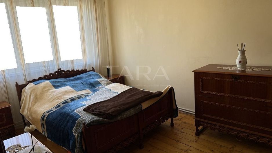 Apartament decomandat cu 4 camere, zona Minerva. - Poză 6