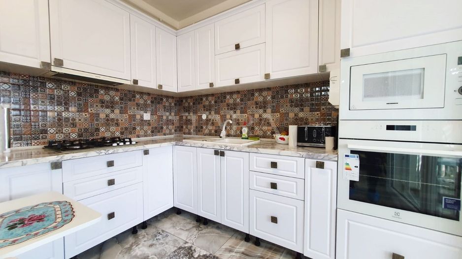 Apartament cu 3 camere complet mobilat, parcare inclusă. Zona BMW. - Poză 3