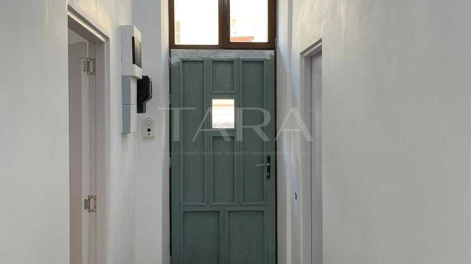 Apartament cu 3 camere, 65 mp, 2 băi, boxă. - Poză 7