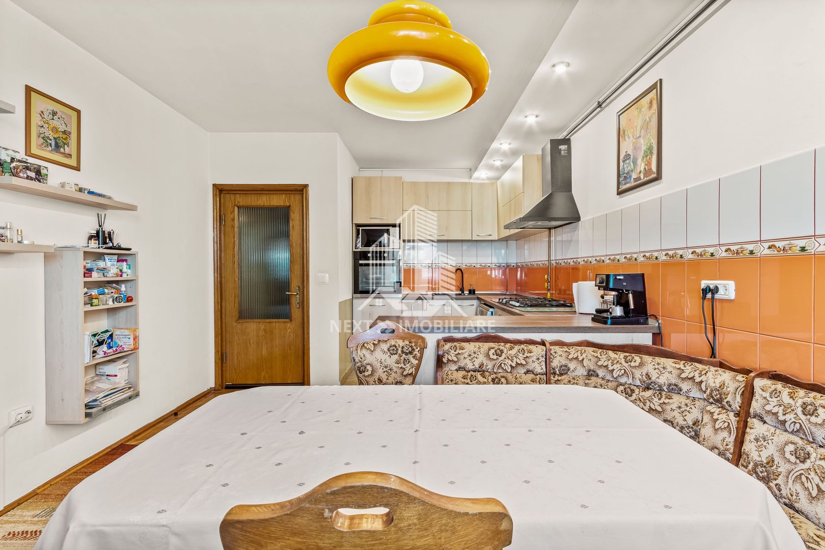 Vila S+P+2E+ M, garaj si spatiu comercial, Km4-5 - Poză 9