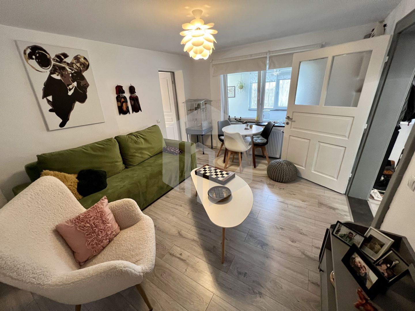 Casa individuala in Cristian- Teren 400 mp- Finisata lux - Poză 8