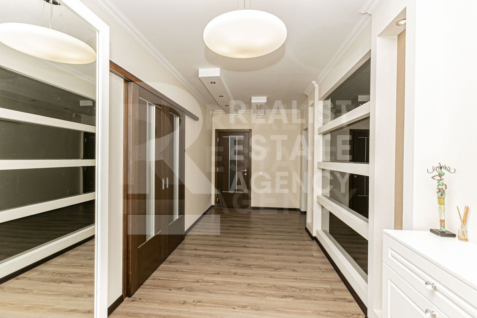 Chirie, apartament, 3 camere, strada Mitropolit Petru Movilă, Centru - Poză 17