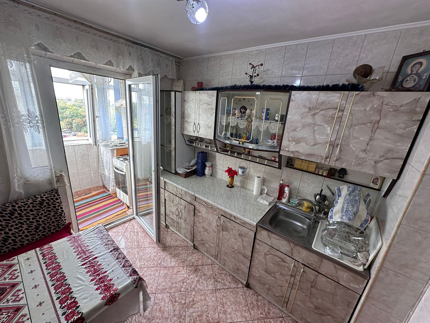 Apartament 3 camere decomandat de vânzare – Crângași A600 - Poză 1