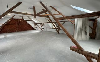 Clădire de birouri/ clinica zona Centrală - Poză 5