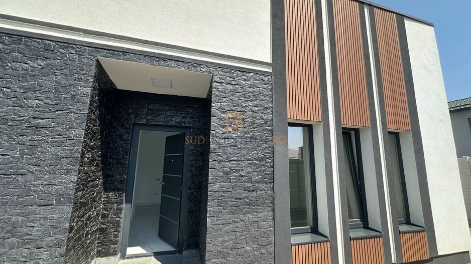Casă individuală, 4 camere, teren 309 mp - Comuna Berceni - Poză 2