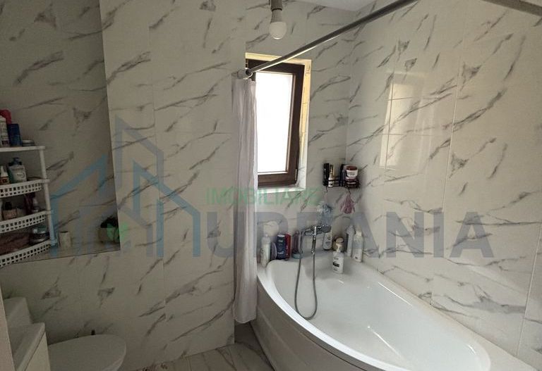 Persoană fizică, apartament cu 3 camere și grădină - Poză 4