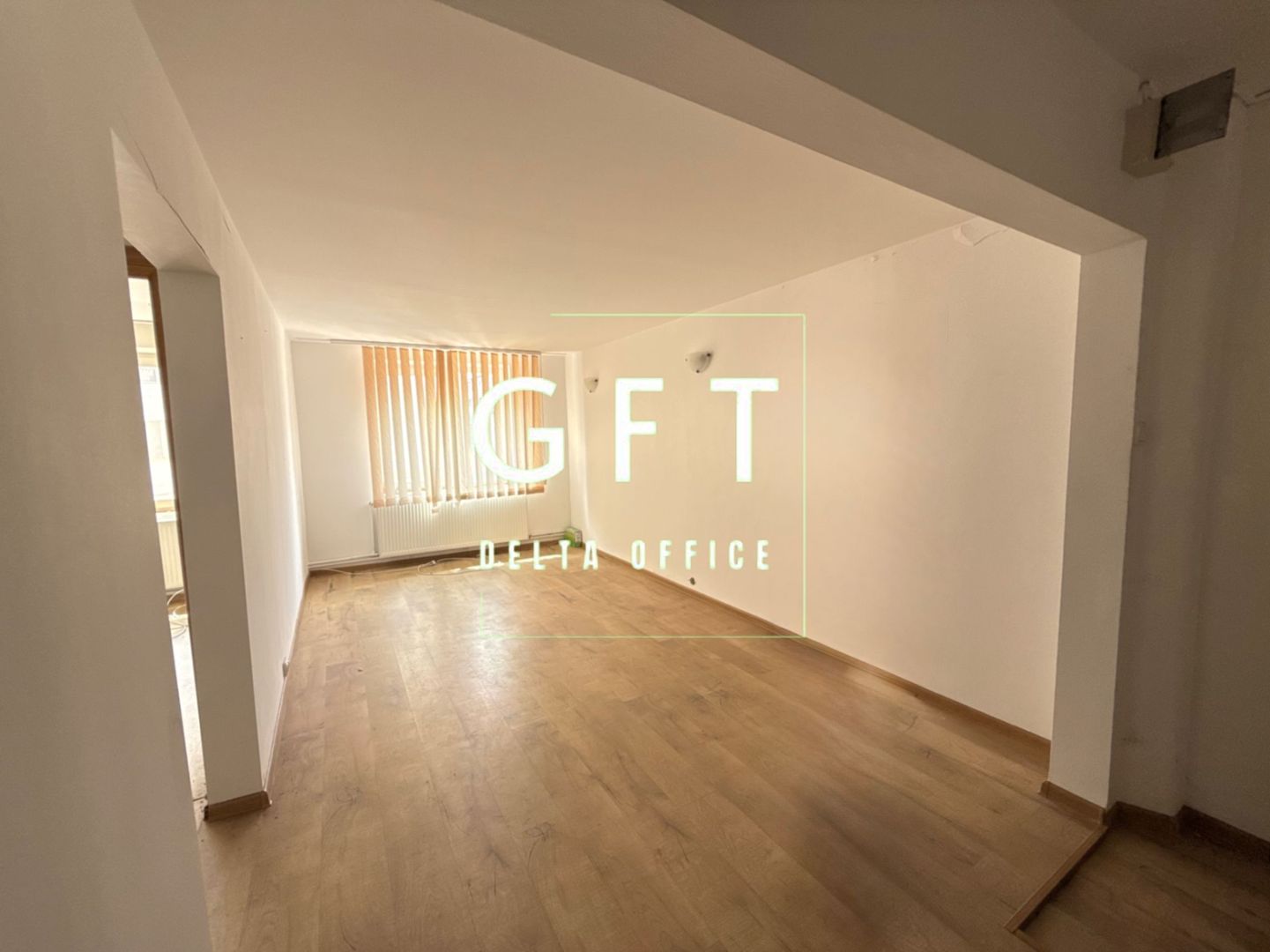 Apartament 4 camere central - Poză 1