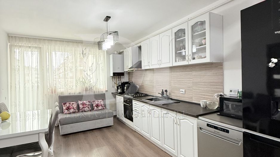 Apartament de inchiriat / etaj intermediar / Zona Porii - Poză 3