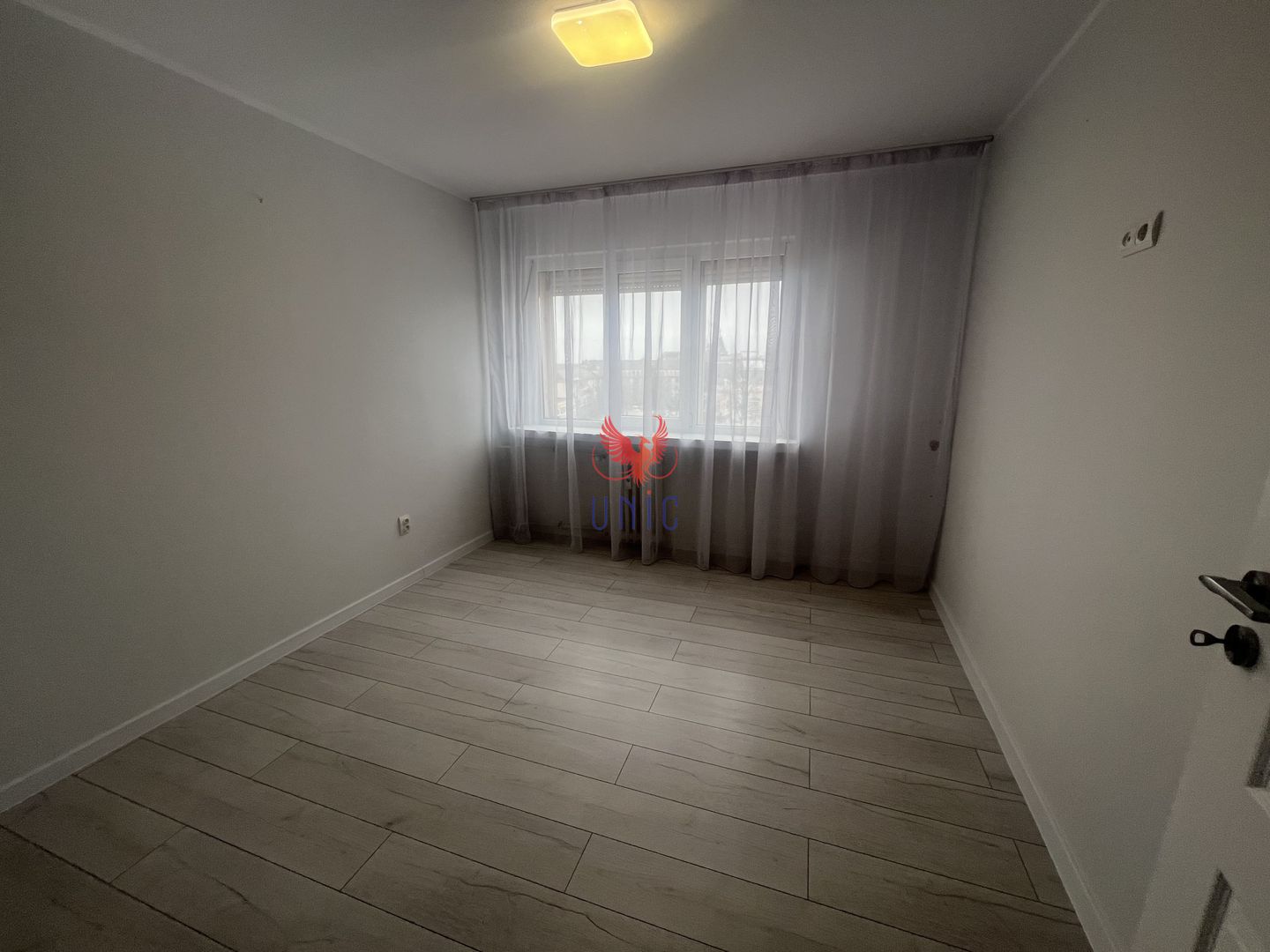 Apartament Ultracentral Km 0 - Poză 3