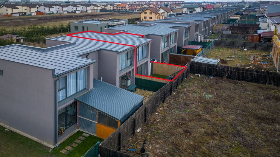 Casă înșiruită de vânzare în Sânpetru | Mobilată și utilată premium - Poză 23