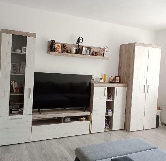 2 camere decomandat 2 balcoane centrala proprie Dorobantilor - Poză 1