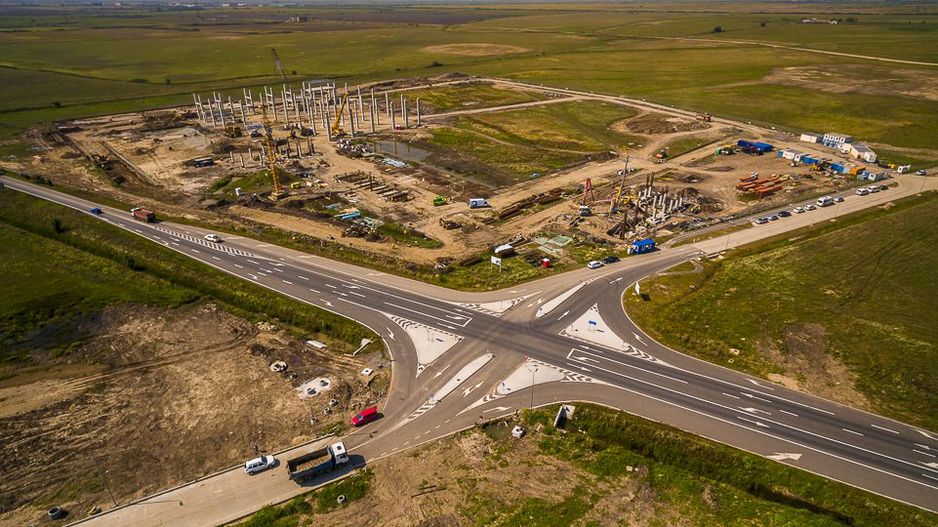Teren intravilan cu toate utilitățile în Park Industrial - Poză 1