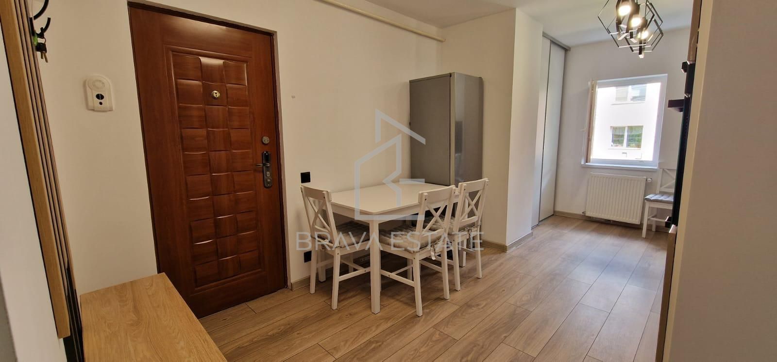 Apartament 3 camere ,decomandat, 62 mp, 2 balcoane, zona Floresti - Poză 10