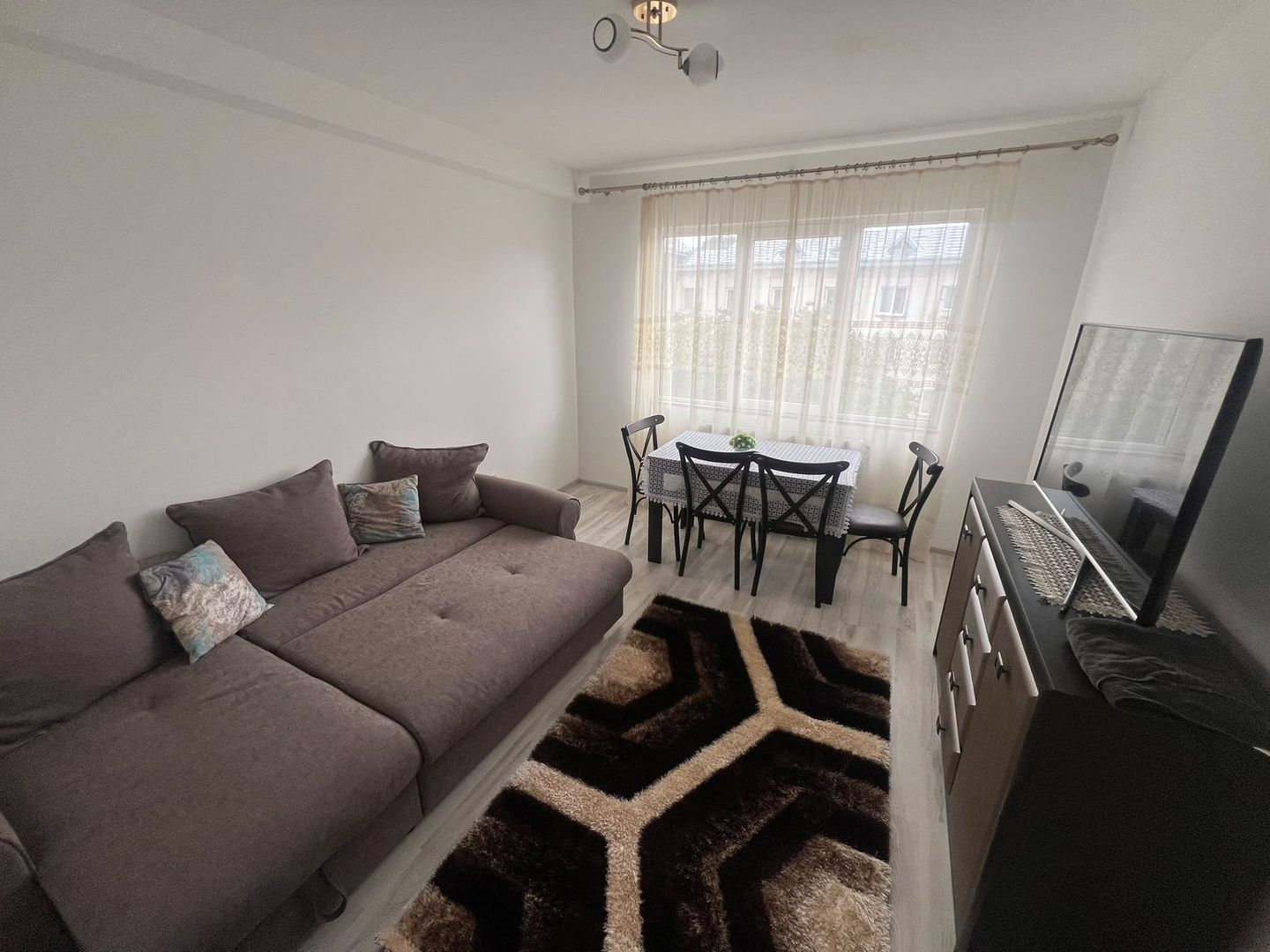 Apartament cu 2 camere | 53 mp | Mărășești | Ideal pentru investiție - Poză 1