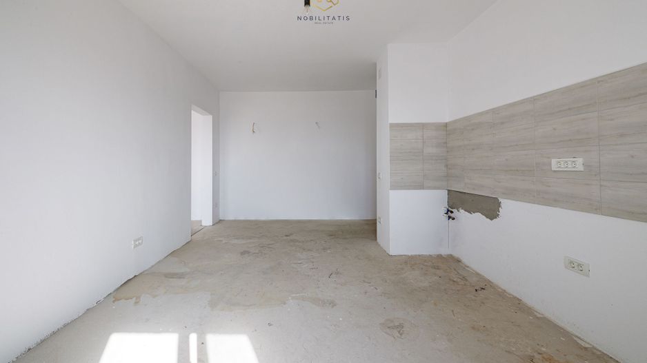 Vandut - Olimpia - Complex | 3 camere, modificat, 67 mp | Partial renovat - Poză 9