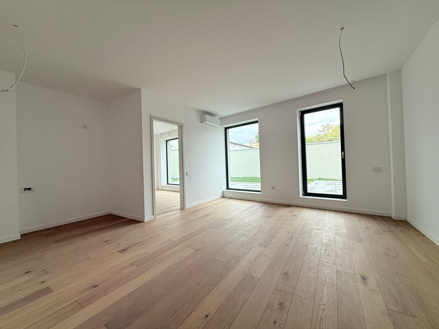 Timpuri Noi | 4 camere 100 mp UTILI | 240 mp GRADINA | 70 mp TERASA - Poză 3
