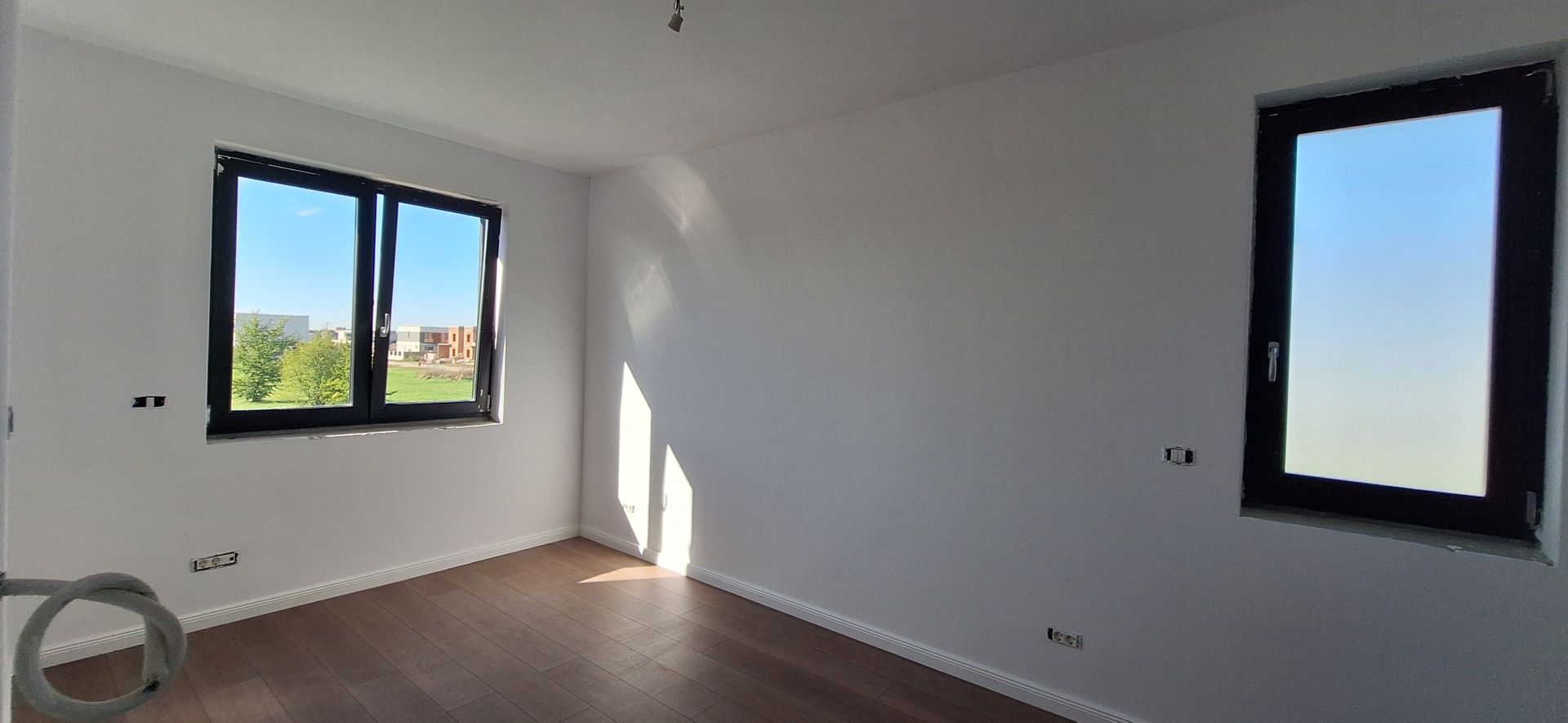 Duplex la cheie cu 5 camere - Poză 19