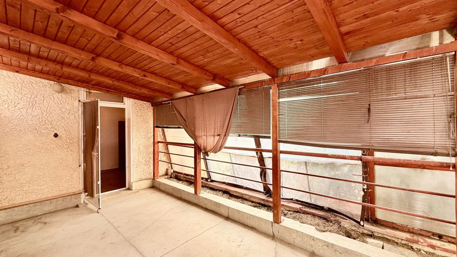 Vila 200 mp desfasurati cartier de case Belvedere Regie - Poză 34