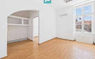 Apartament luminos cu 3 camere ultracentral - Arad - Poză 8