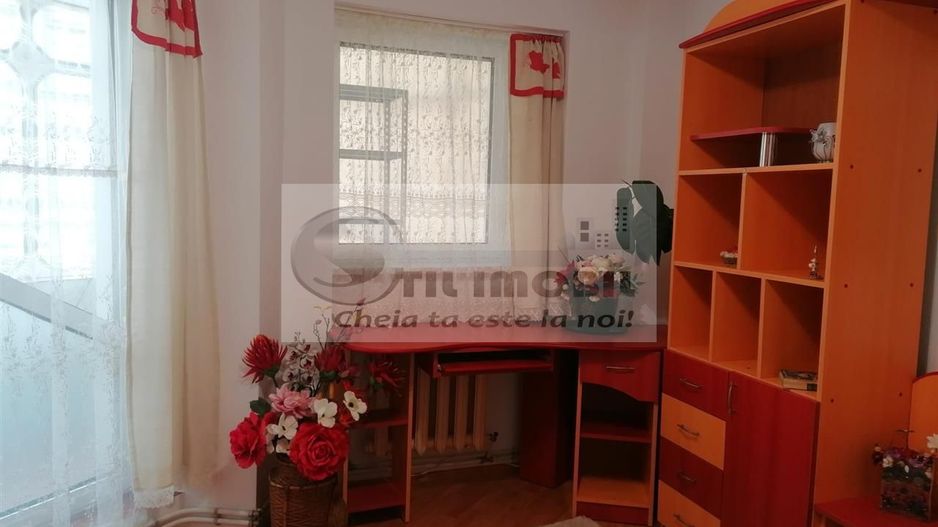 Apartament 4 camere - Zona Rond Vechi - Cug - 650 Euro - Poză 9
