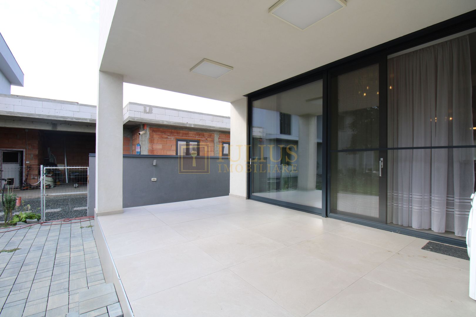 Zona Lipovei, casa 4 camere + 3 bai, curte proprie. - Poză 24