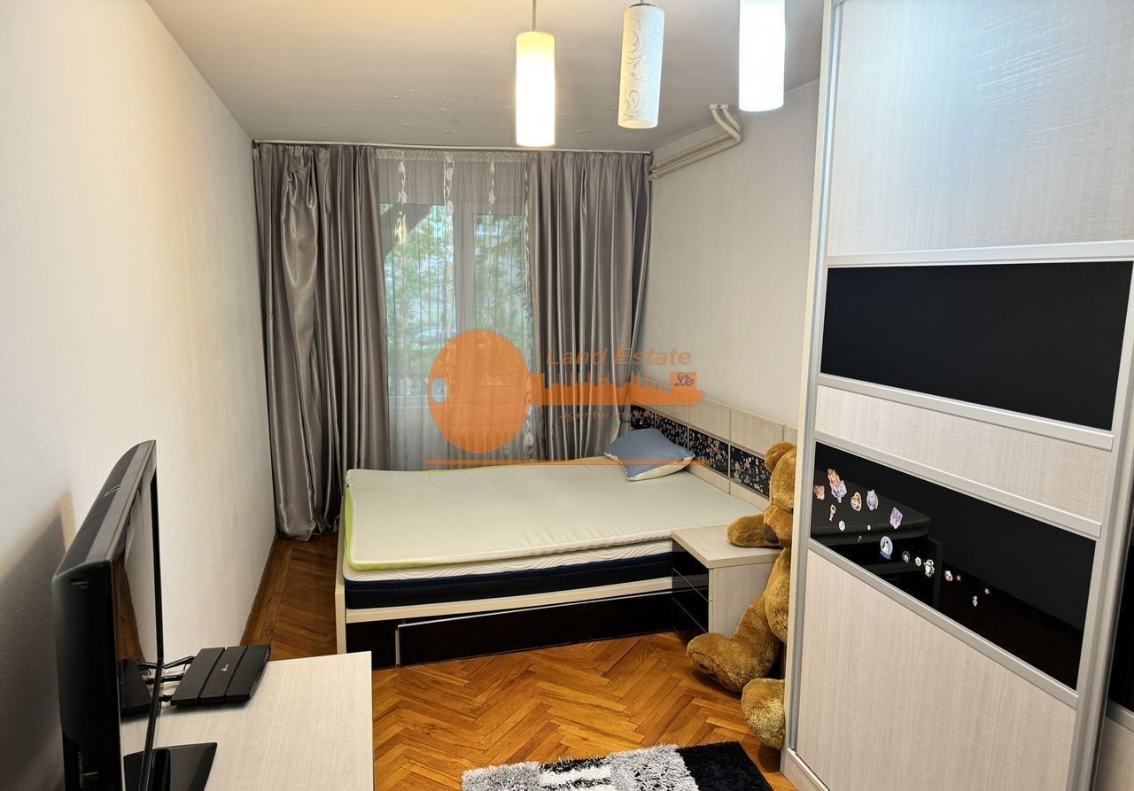 4 camere la 600m de Facultatea de Constructii - Teiul Doamnei - Poză 3