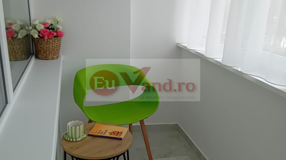Vanzare - apartament cu 3 camere, Micro 16, renovat, mobilat nou - Poză 6