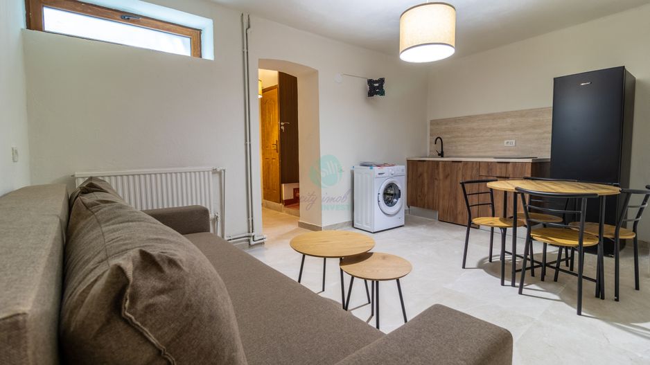 Vila interbelica AIRBNB "la cheie" - Poză 18