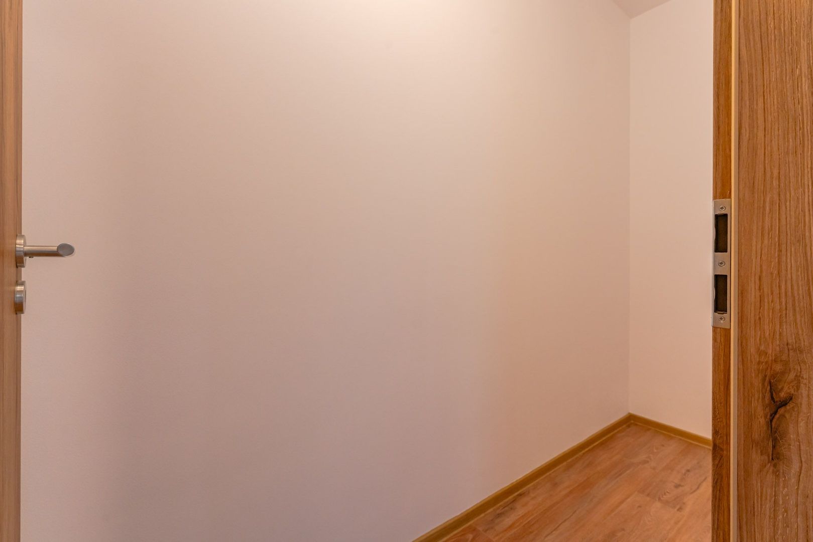Garsonieră Griviței | Încălzire Pardoseală | Balcon 5,4 mp | Etaj 2 - Poză 8