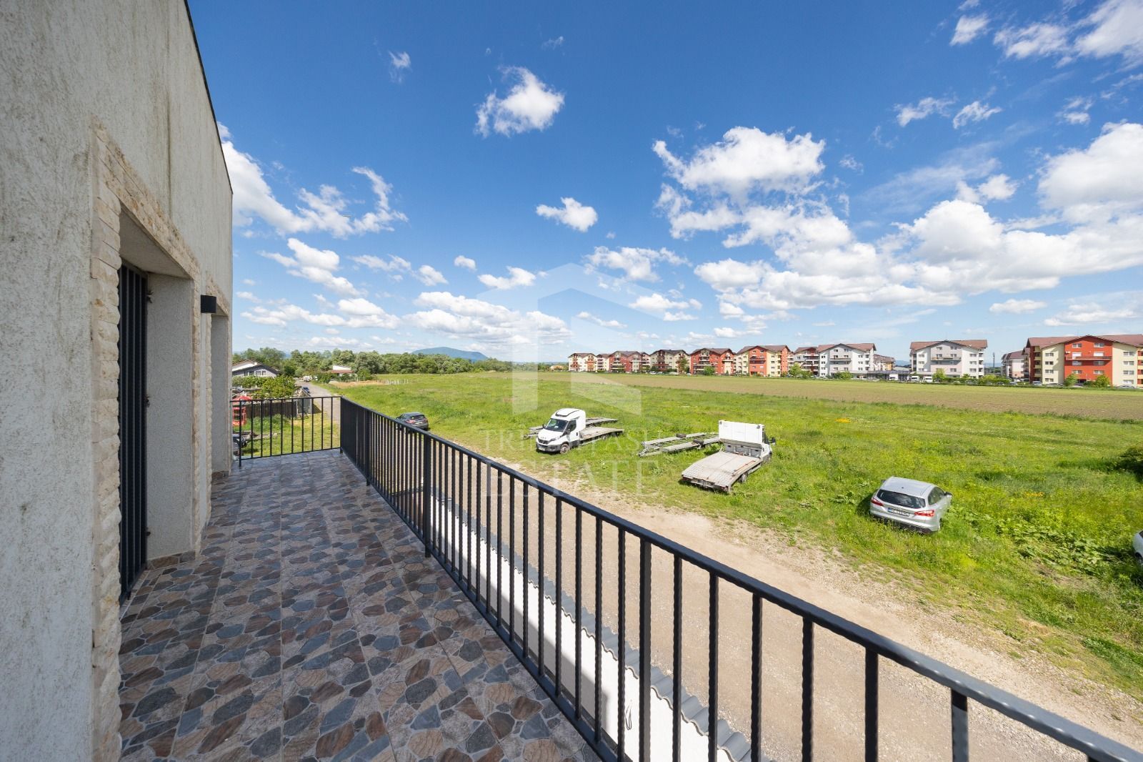Sanpetru ,Subcetate-Casa 4 camere,3 bai+480 mp teren - Poză 14