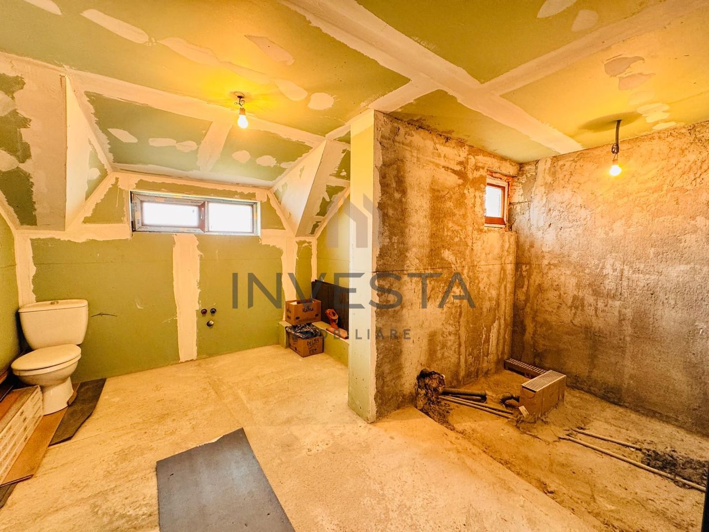 DE VANZARE CASA INDIVIDUALA 300 MP | 700 MP CURTE - Poză 22