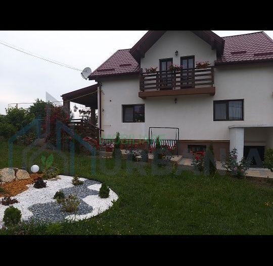 Casă modernă de vânzare, 4 camere, 190 mp, teren 550 mp, Fetești - Poză 1