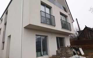 Duplex de vanzare In Dambul Rotund, teren de 697 mp! - Poză 1