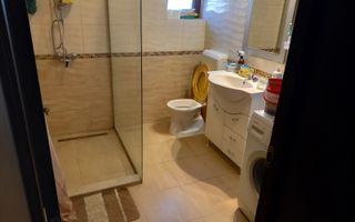 BRASADAS vinde casa in zona TITULESCU cu 5 camere si teren 350mp - Poză 18