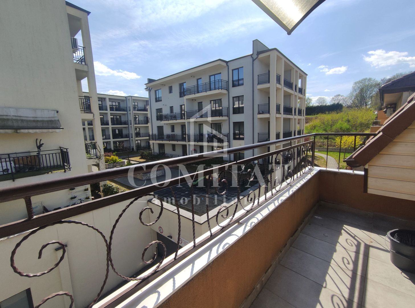 Apartament la vilă cu 4 camere decomandate | Cartierul Zorilor - Poză 10