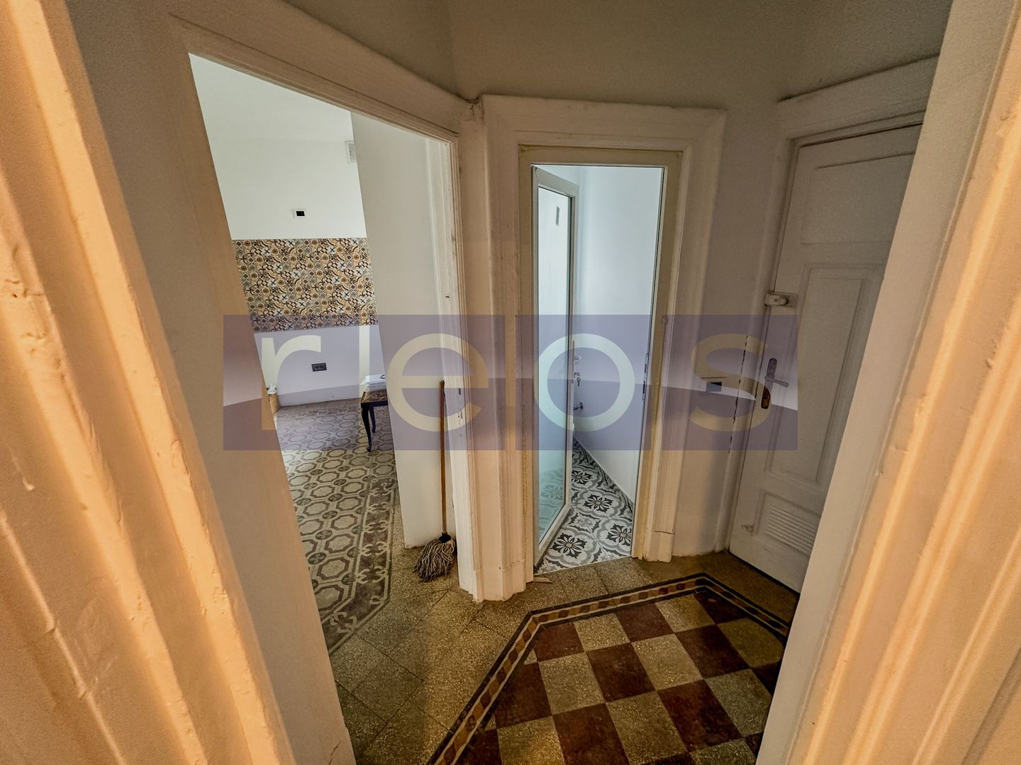 VANZARE | 4 CAMERE IN VILA | DOROBANTI - Poză 11